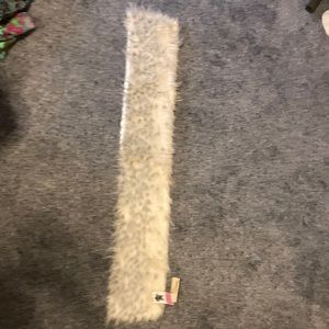 Faux fun pull through scarf- leopard print brand new never worn with tags